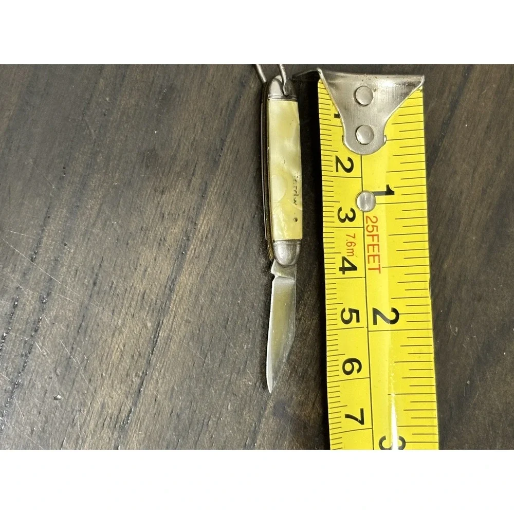 RARE! vintage MINIATURE pocket knife